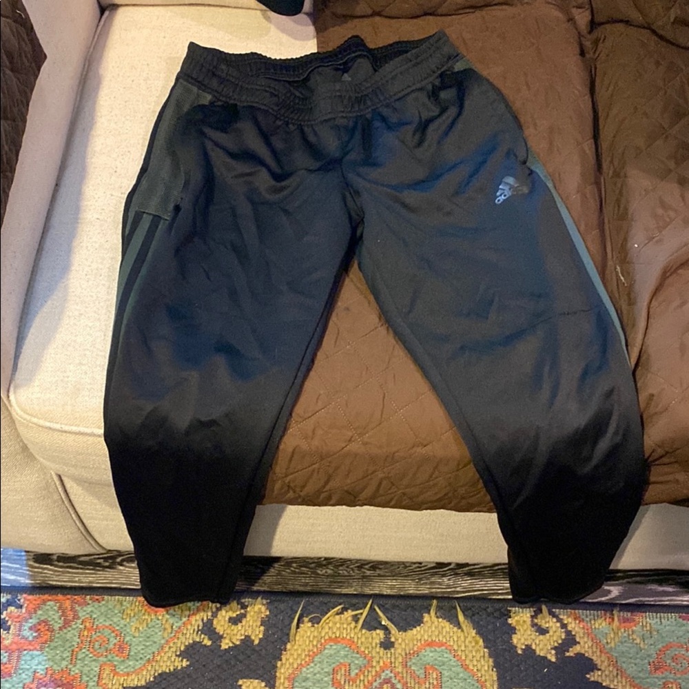 Adidas Black Jogger Sweatpants Relaxed Fit